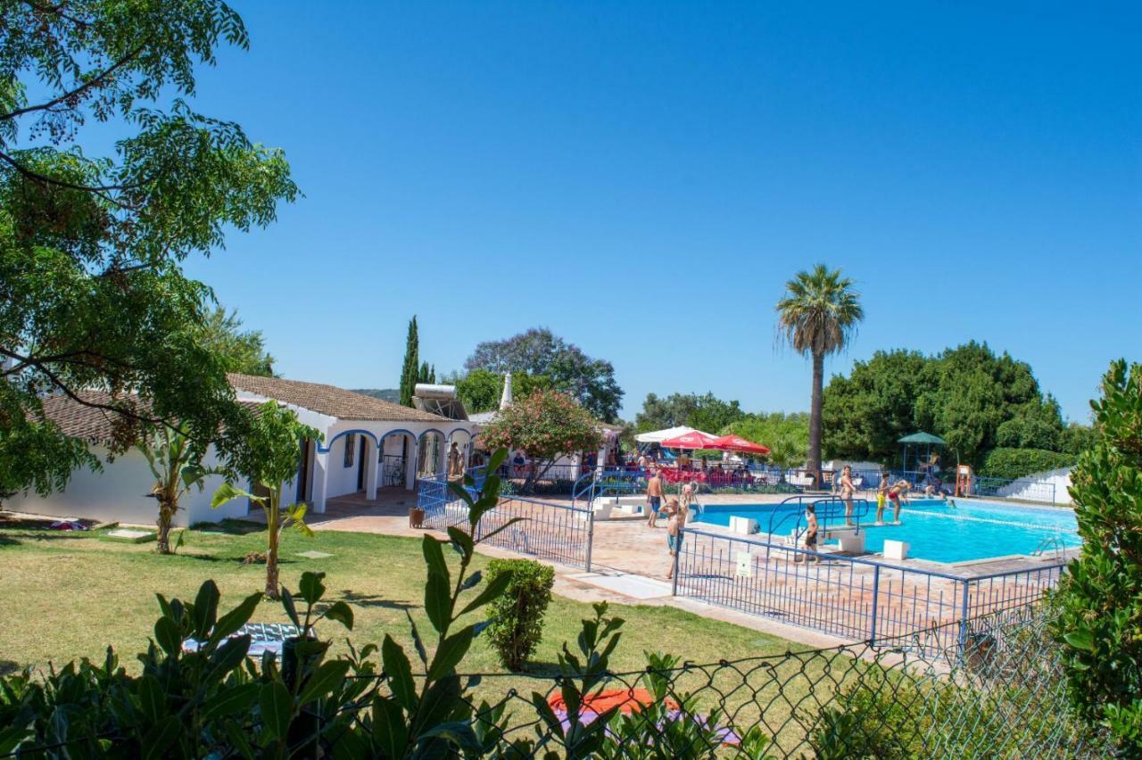 Апартаменти Flat In The Heart Of Algarve Сан-Браш-де-Алпортел Екстер'єр фото